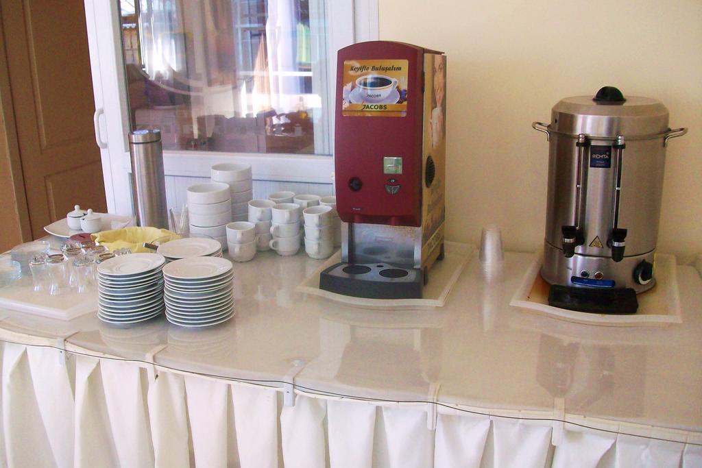 Guzel Izmir Hotel ภายนอก รูปภาพ